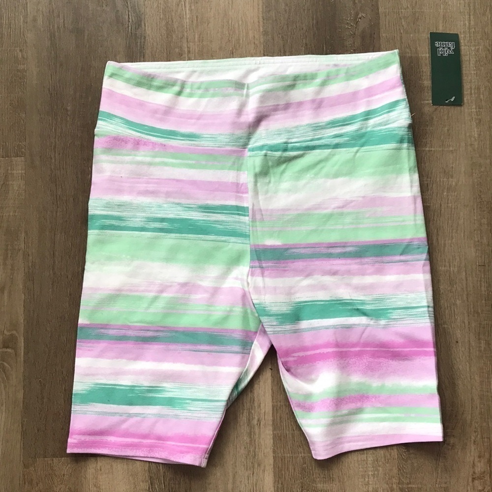 Ladies bike shorts size XL